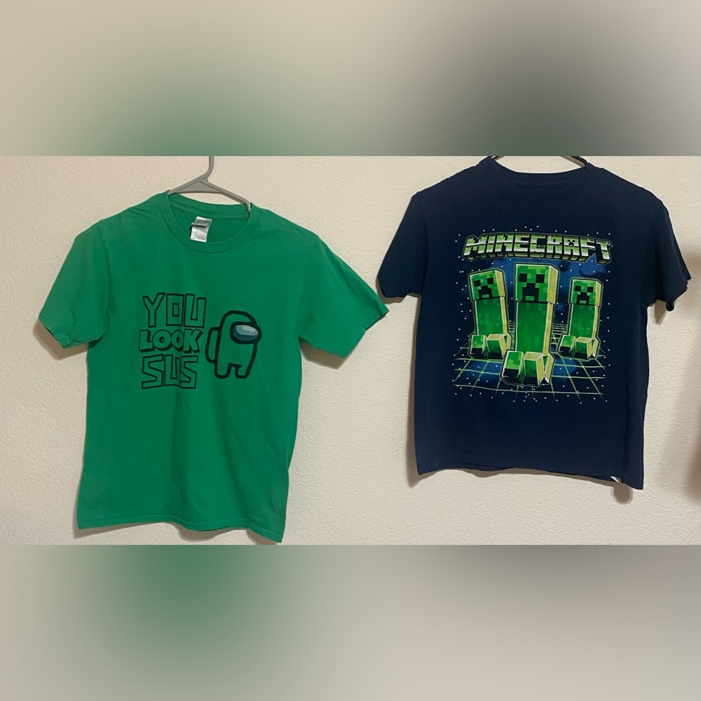 EUC-Set of Two boys Medium and XSmall T-Shirts
